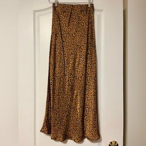 Satin-like leopard print midi-long skirt, AUS size 6 (US size XS). Like-new!